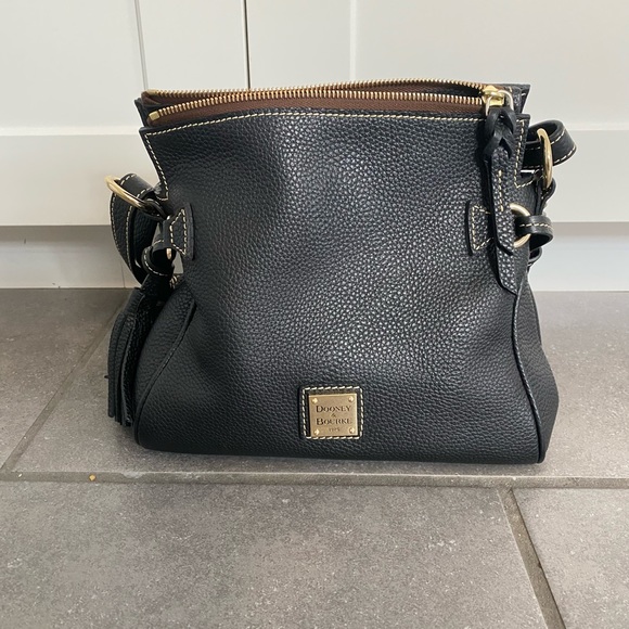 Dooney & Bourke Black Pebble Leather Tassel Shoulder Bag NWT - Picture 4 of 13